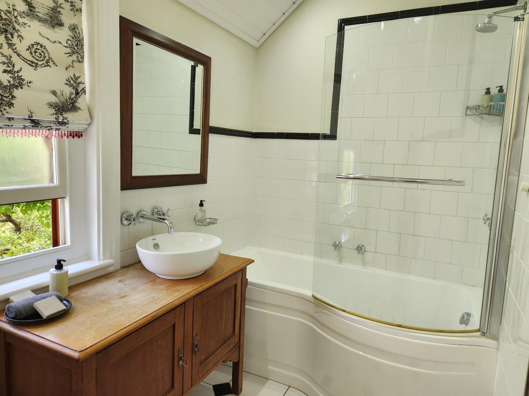 St Aidan'S Manor Hotel Grahamstown Room photo